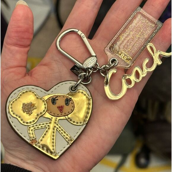 COACH POPPY BAG CHARM GOLDIE GOLDY Y2K HEART SPELLOUT HANGTAG FOB GLITTER GOLD - Picture 6 of 16